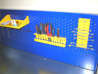 Перфорированный экран для верстака