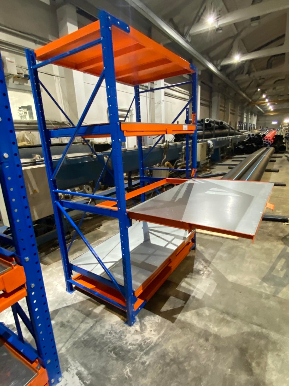 Стеллажи с выдвижными полками Slide-200