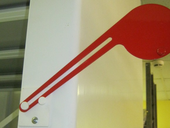 Флажок на мобильный стеллаж