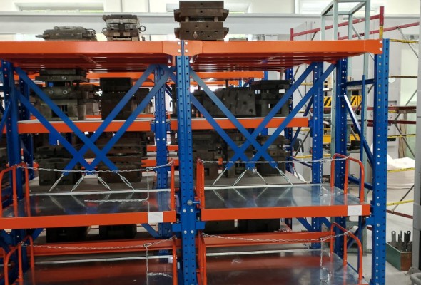 стеллажи с выкатными платформами