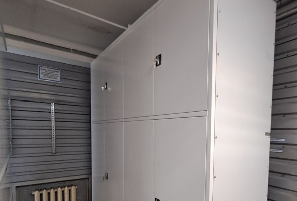 верхний антиопрокидыватель для стеллажей